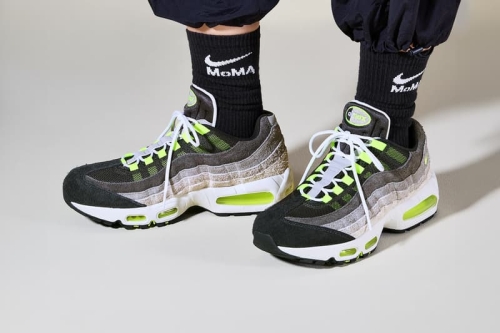 Nike Air Max 95 全新配色「Reverse Gradient」鞋款正式发售