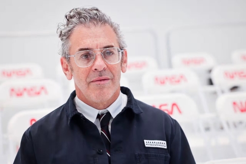 多名前员工指控艺术家 Tom Sachs 工作室是「恶劣工作环境」