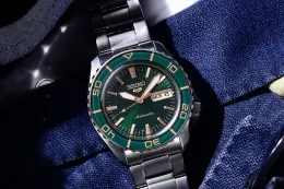 Seiko 5 Sports 推出 SKX SNZH「Formal White」及「Tweed Green」两款配色鞋款