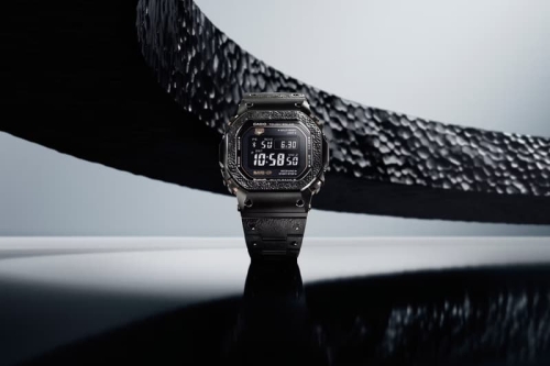 G-SHOCK 发表限量 500 枚顶级系列 MR-G 锤起工艺定制表款