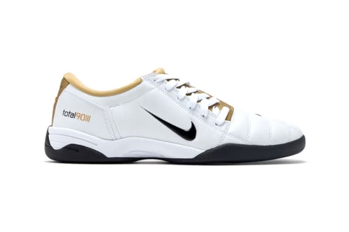 Nike Total 90 「白金」配色鞋款重磅回归，奢华再升级