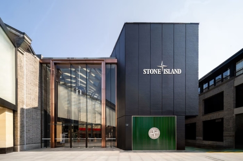 走进 Stone Island 全新杭州旗舰店