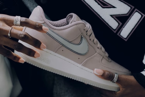 A Ma Maniére × Nike Air Force 1 Low「While You Were Sleeping」最新联乘鞋款发布