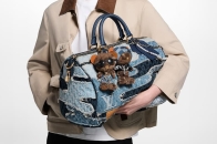 Louis Vuitton 再掀「收藏级」热潮　全新 Vivienne Fashionista、Louis Bear 吊饰抢先看