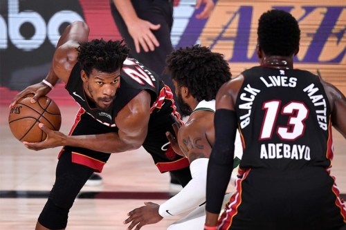 NBA 季后赛-Jimmy Butler 率领热火以 4-1 击败东区第一种子雄鹿