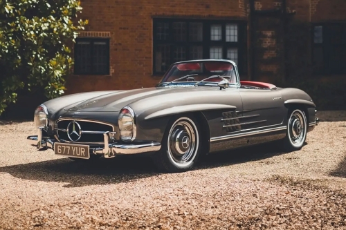 梦幻藏车 1957 Mercedes-Benz 300 SL Roadster 正式展开拍卖
