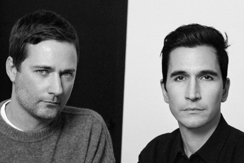 Jack McCollough 与 Lazaro Hernandez 的 LOEWE 首秀将于 10 月亮相