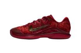 Zheng Qinwen Nike Zoom Vapor 12 PE 以三重红与金色纪录郑钦文复出赛季