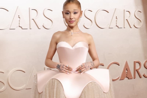 Ariana Grande 宣布 2026 年全球巡演，暌违 7 年强势回归
