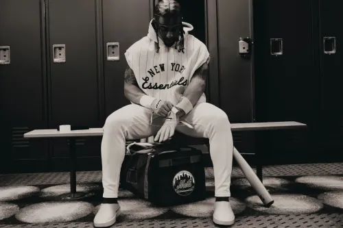 Fear of God 邀请 Francisco Lindor 演绎 MLB Essentials 2026 夏季企划