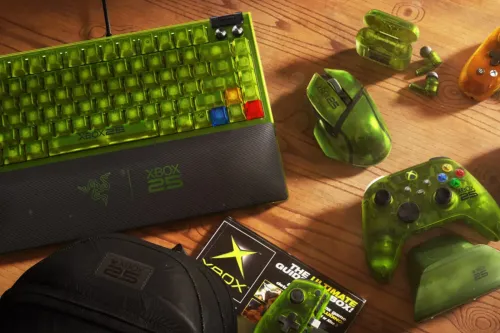 Designed for Xbox 25周年纪念系列电竞周边商品亮相