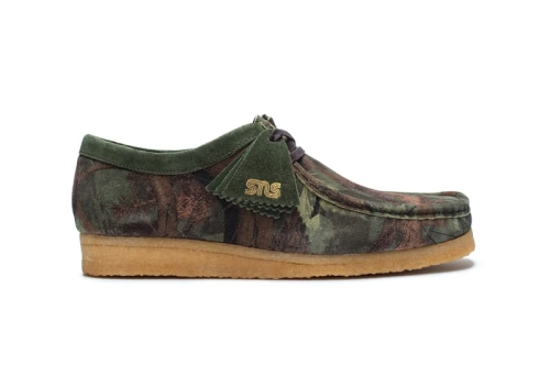 「Acid Realtree Camo」加持，Sneakersnstuff × Clarks Wallabee 登场