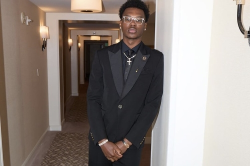 Bryce James 配戴价值 $25 万美元粉红金材质 Cartier Crash Skeleton 稀有表款