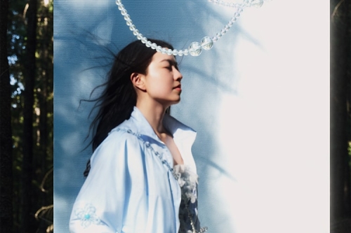 耐克携手 SUSAN FANG 合作女性艺术家系列，礼赞运动的自然之力