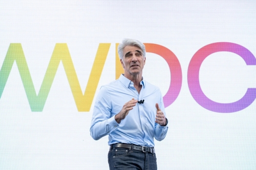 跳票多次的新版 Siri 预计 2026 年春季推出