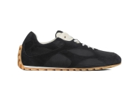 Bottega Veneta 最新复古跑鞋 Orbit Flash 登场