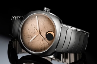 极简邂逅宇宙诗意：H. Moser Streamliner Perpetual Moon Concept Meteorite 陨石月相腕表