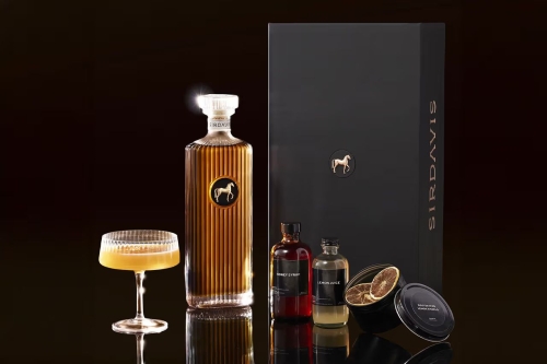 Beyoncé 超人气「蜂蜜」调酒套组火速补货