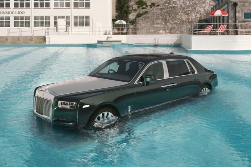 百年纪念玩出花： Rolls-Royce 将 Phantom 整车沉入泳池