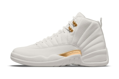 Air Jordan 12 全新配色「Phantom」鞋款官方图辑、发售情报正式公开