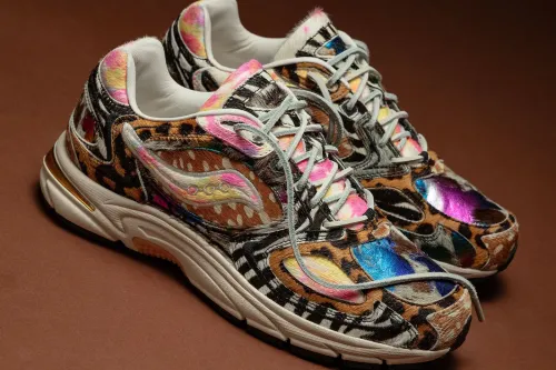 Saucony 携手 Westside Gunn 发布 Grid Jazz 9「Awesome God」鞋款