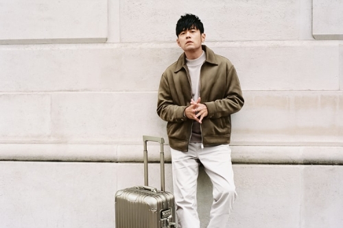 周杰伦 Jay Chou 成为 RIMOWA 全球品牌代言人