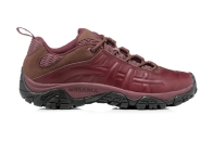 Merrell 1TRL 从文件汲取灵感，揭晓 2025 秋冬系列首波鞋款