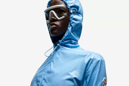 Moncler 2023 夏季系列形象大片正式发布