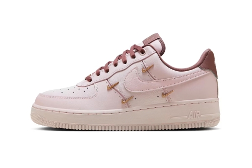 近赏 Nike Air Force 1 Low LX 最新配色「Pink Oxford」鞋款