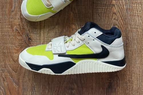Travis Scott × Jordan Jumpman Jack 最新配色「Bright Cactus」鞋款率先亮相