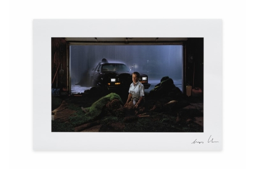 Gregory Crewdson 以全新《Dream House》版画,揭开美国郊区阴郁暗面
