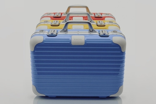 RIMOWA 正式推出全新 Holiday Case 系列