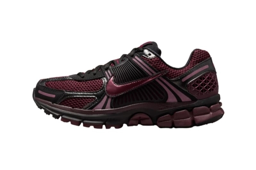 Nike 带来深酒红配色 Zoom Vomero 5「Black/Burgundy Crush」鞋款