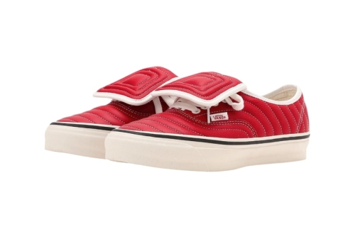 Vans 为 Premium Authentic 44 EXT 推出「Copa Racing Red」世界杯特别配色鞋款