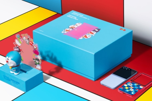 三星 Samsung 携手多啦 A 梦推出特别版 Samsung Galaxy Z Flip6