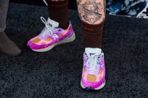 Action Bronson 抢先曝光未市售鞋款 New Balance 992「Cosmic Rose」