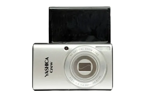 YASHICA 全新「Crew」数码相机登场