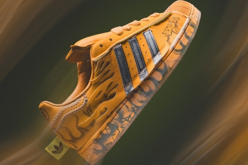 adidas Originals 携手 Hellstar 推出「Hazy Orange」Superstar II 鞋款