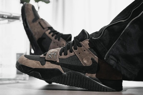 Travis Scott × Jordan Jumpman Jack 最新配色「Mocha」鞋款确认延期发售