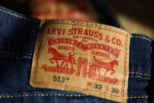Levi Strauss 出售旗下品牌 Dockers，聚焦 Levi’s 发展