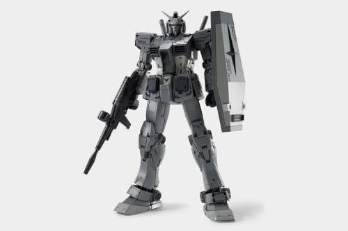 fragment design ×《高达 Gundam》全新联名系列登场