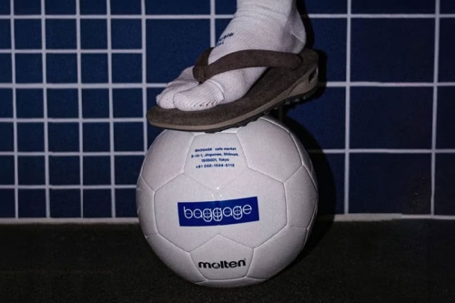 goyemon 携手原宿咖啡店 Baggage 打造全新 Unda 运动化云駄联名鞋款