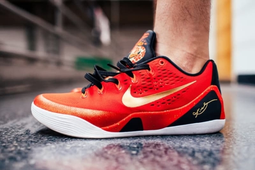 消息称 Nike Kobe 9 EM Low Protro「China」人气配色鞋款即将回归发售