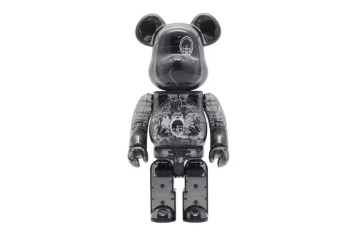 Queen 携手 Medicom Toy 推出 400% 规格 BE@RBRICK 全向 Bluetooth 音箱
