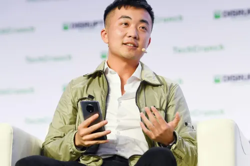 Nothing 智能眼镜锁定 2027 年登场,打造跨装置 AI 生态圈