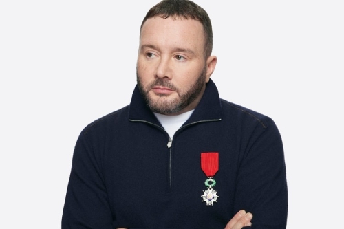 Dior 男装创意总监 Kim Jones 获颁法国荣誉军团勋章