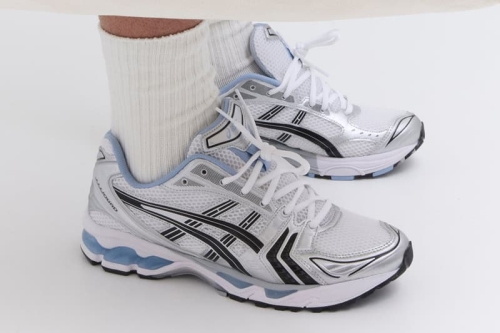 率先近赏 JJJJound × ASICS GEL-KAYANO 14 全新联名鞋款