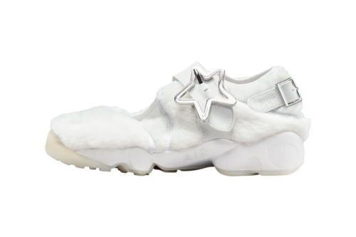 Nike Air Rift 推出全新配色「Summit White/Metallic Silver」鞋款，迎接日本 2025 年文化日