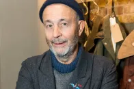 英国传奇男装设计师 Nigel Cabourn 逝世，享年 77 岁