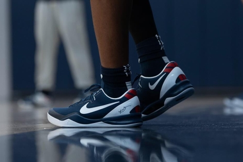 Nike 为康乃狄克大学打造 Kobe 8 Protro PE 专属配色鞋款